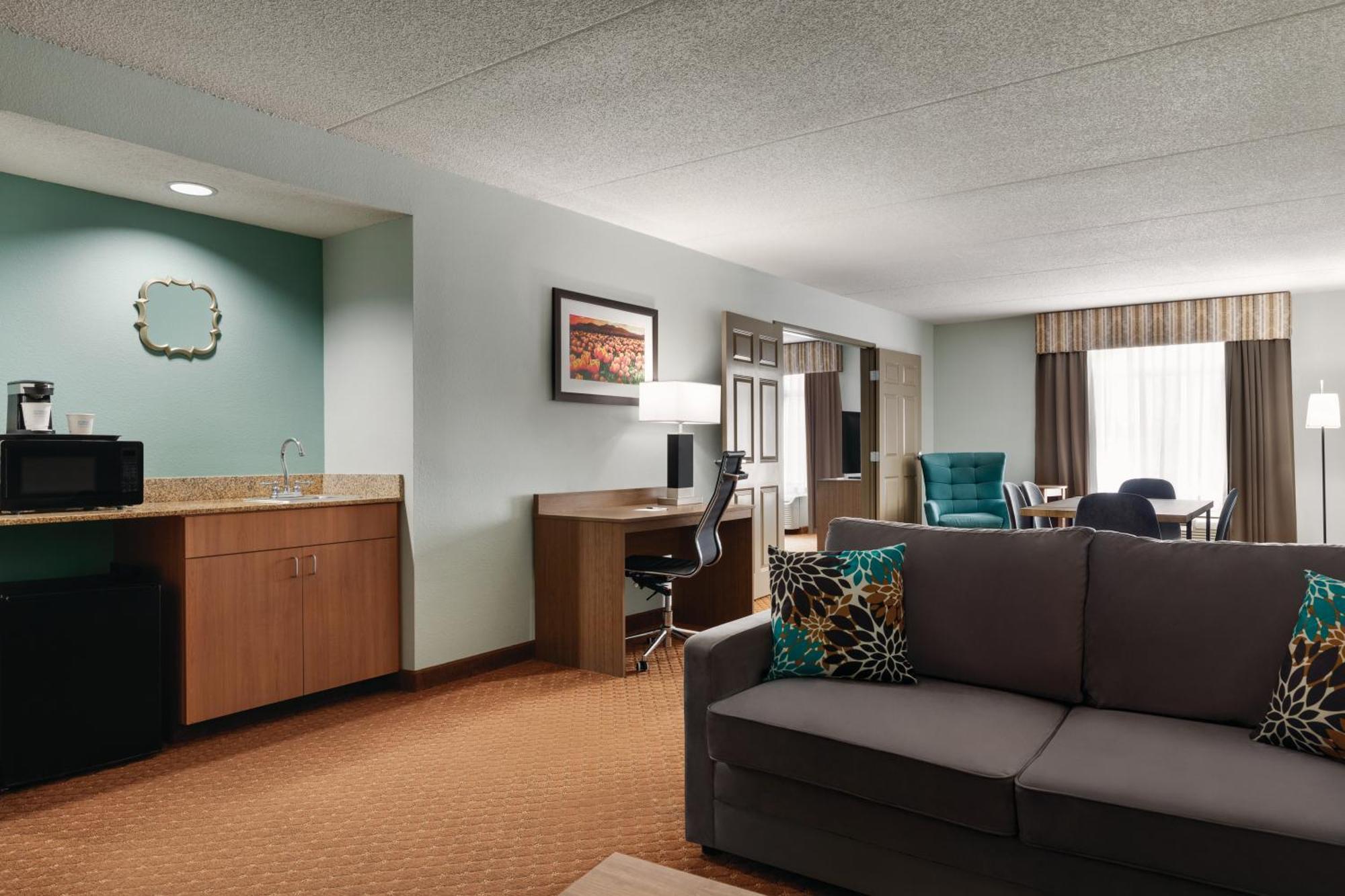 Wingate By Wyndham Louisville East Eksteriør billede