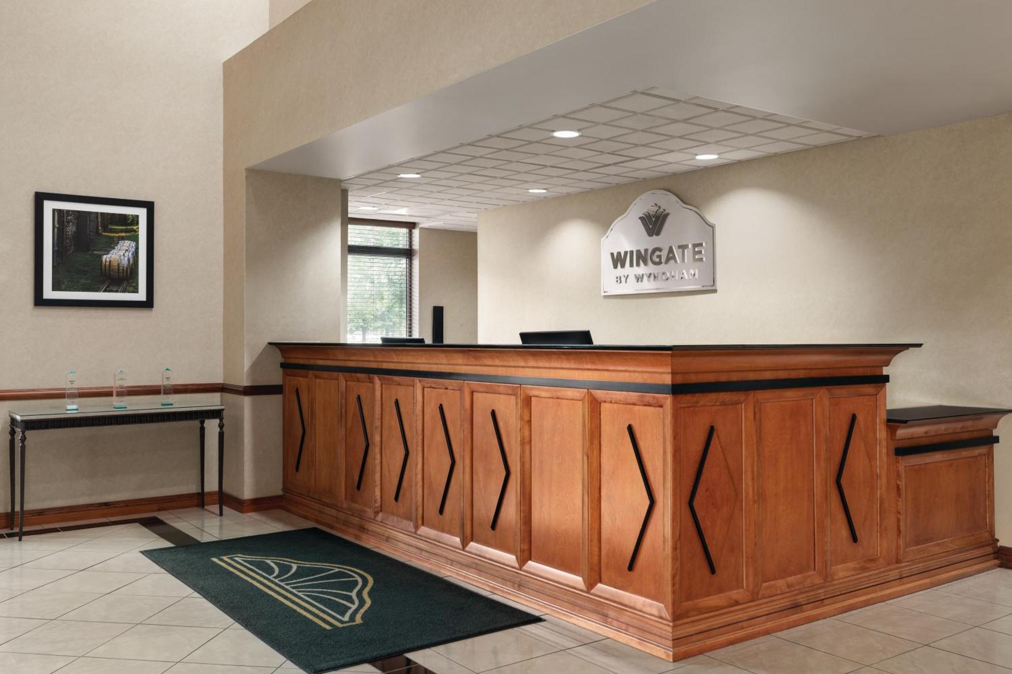 Wingate By Wyndham Louisville East Eksteriør billede