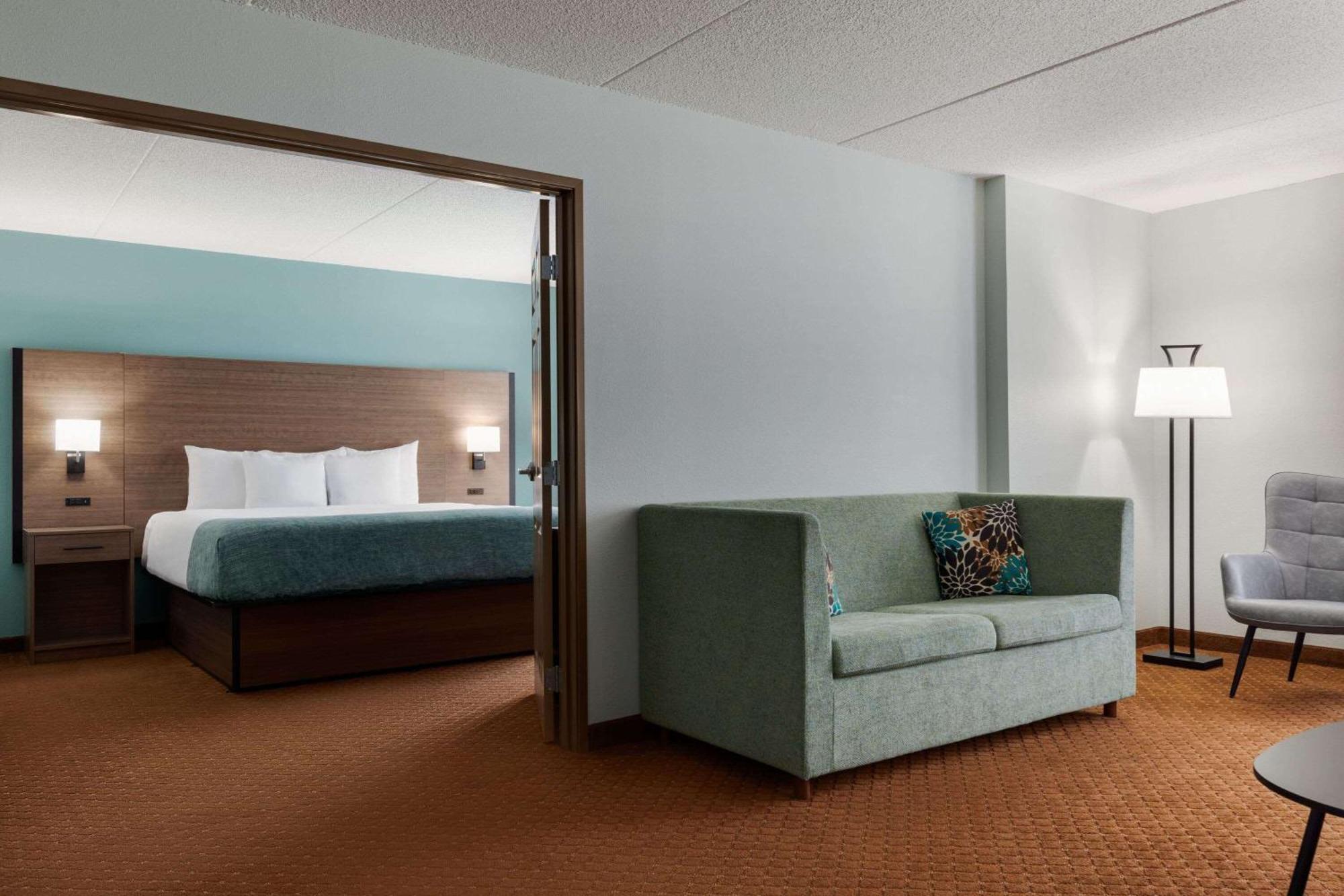 Wingate By Wyndham Louisville East Eksteriør billede